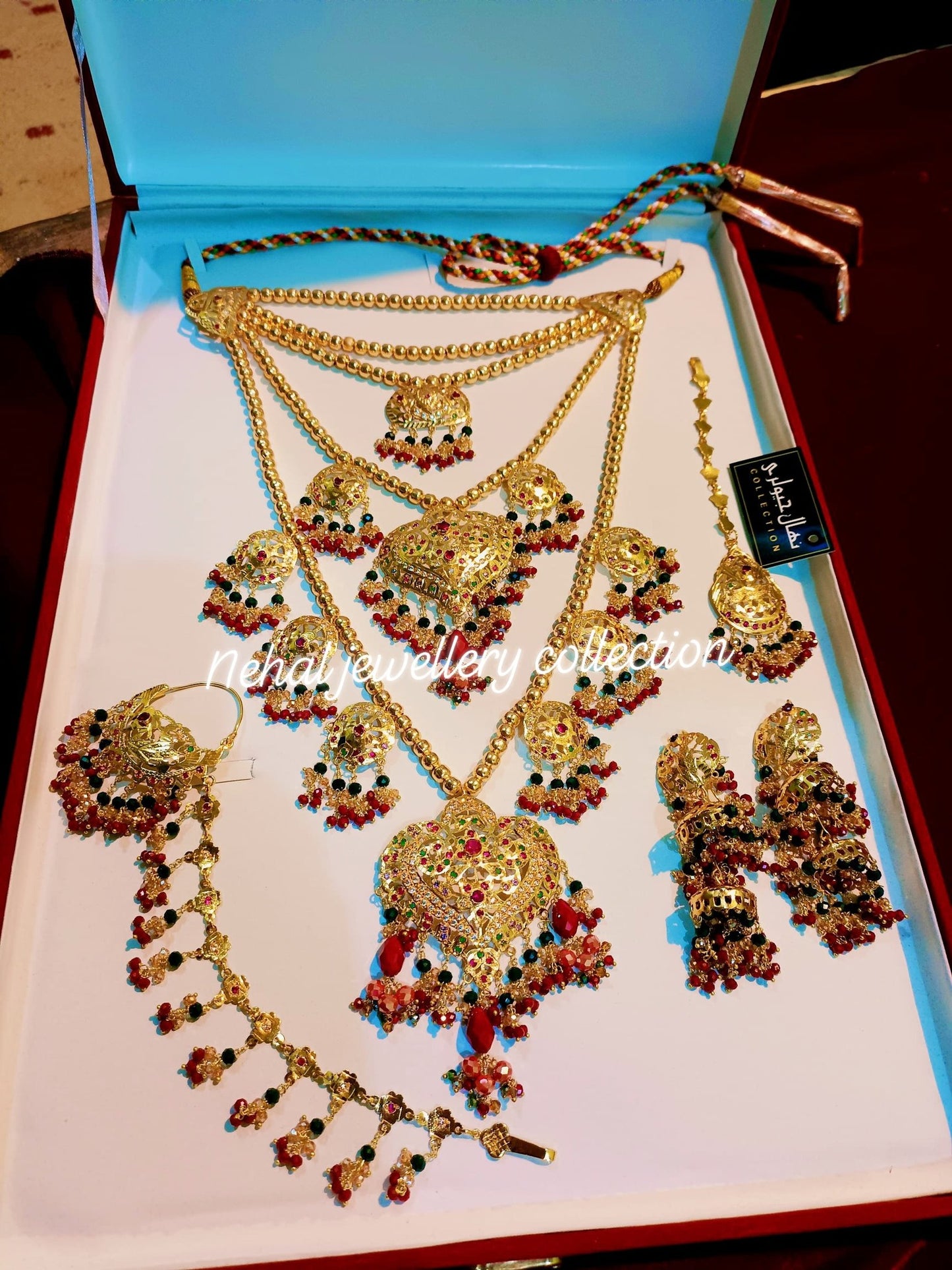 Beautifull Elegant Fanvy Dhuri set make on order for booking whats up