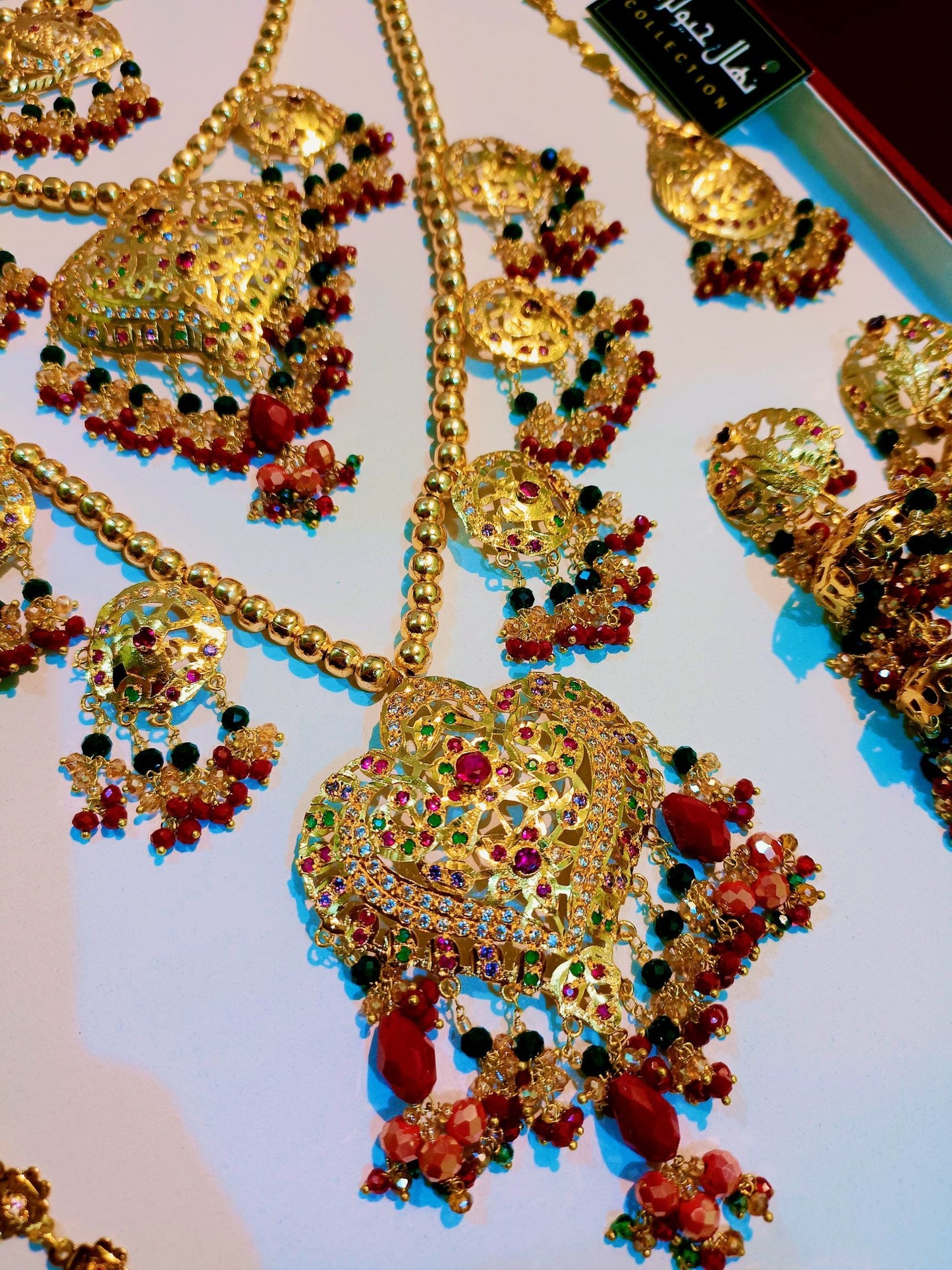 Beautifull Elegant Fanvy Dhuri set make on order for booking whats up