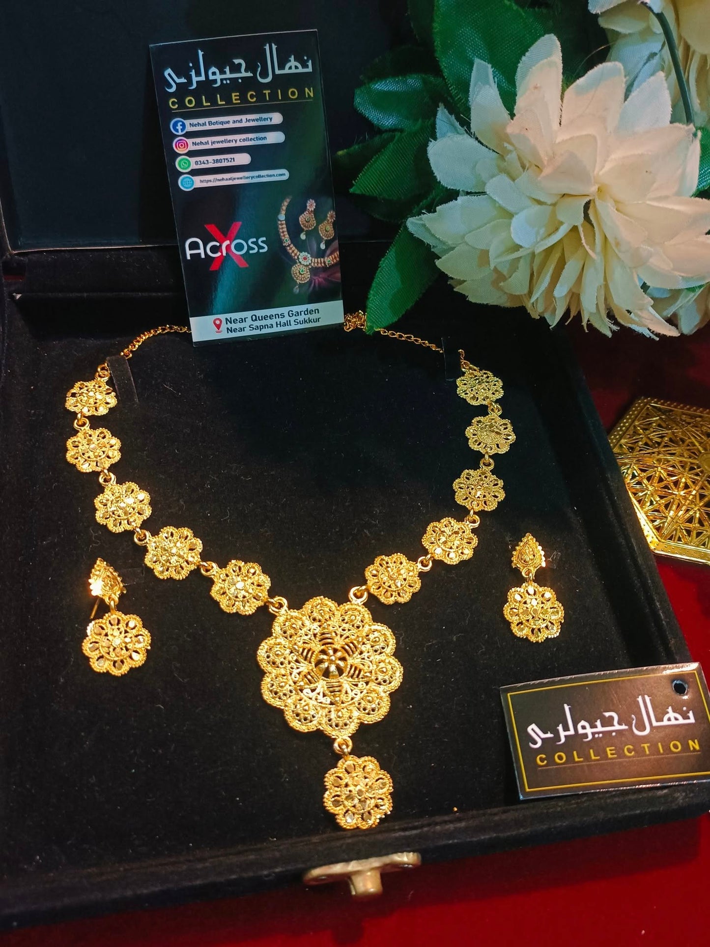 gold look chokar set 3