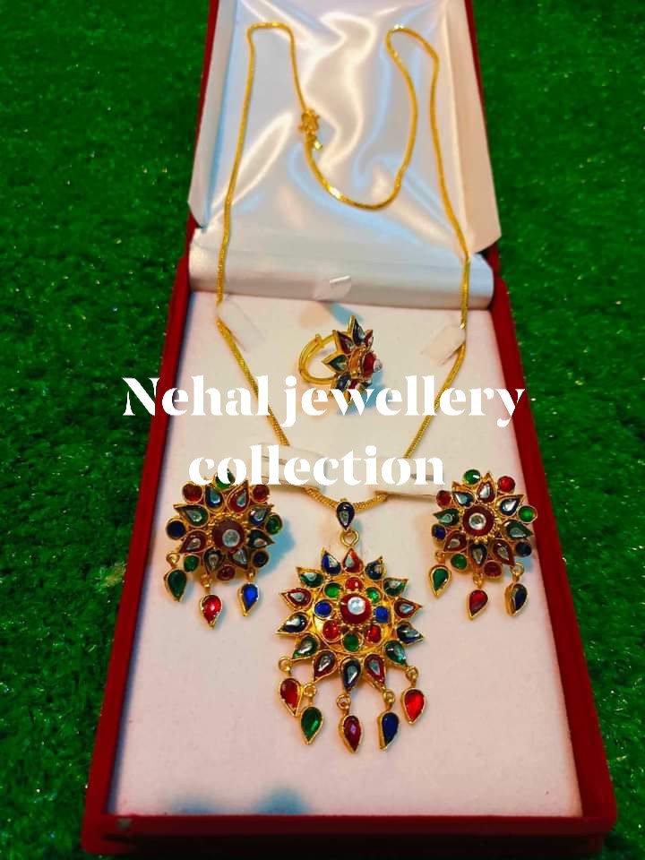 Traditional kundan pandet set