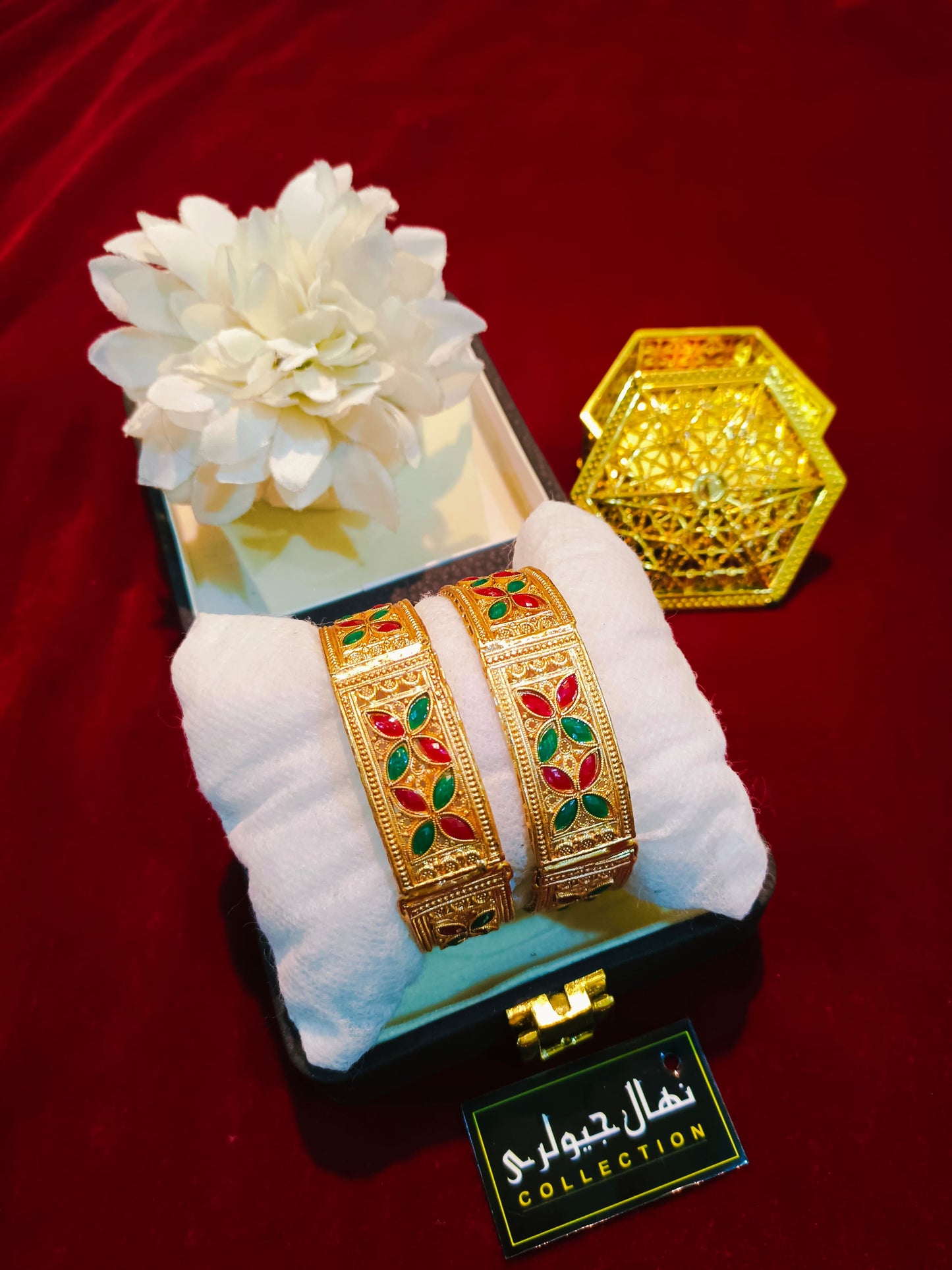 Elegant Style Gold-Plated Bangles – Grace & Beauty