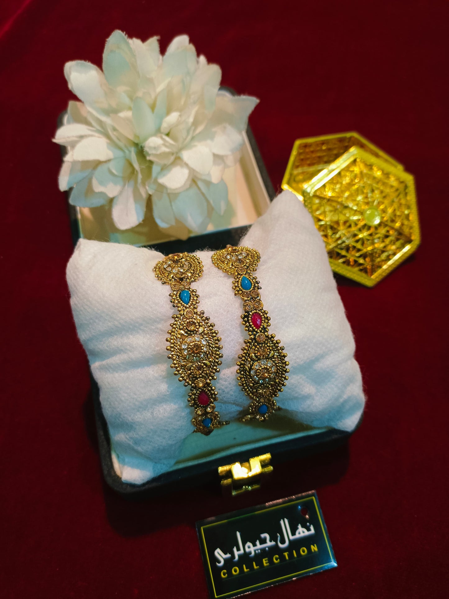 Elegant Style Gold-Plated Bangles – Classic & Stylish