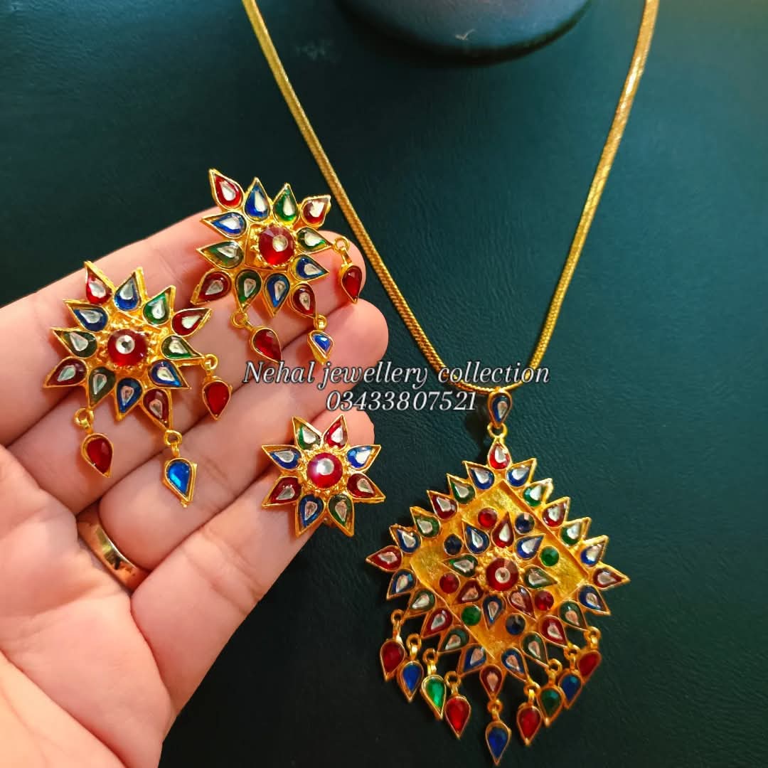 Traditional Kundan Locket set