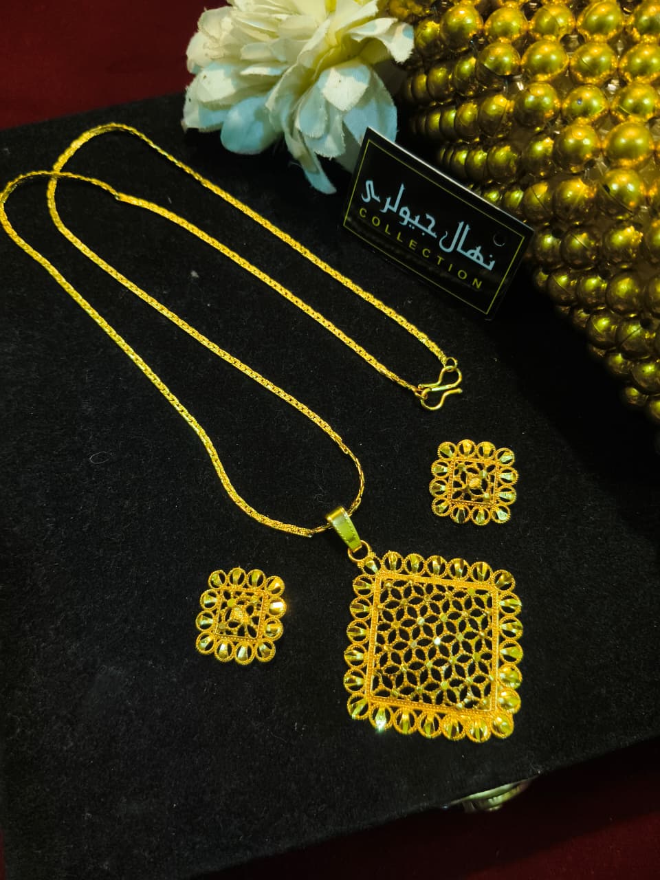 Locket set gold style 3
