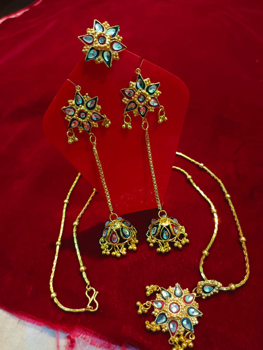 Traditional sindhi kundan Pandet set.